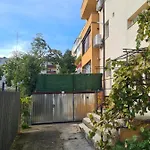 Lara's * Timişoara